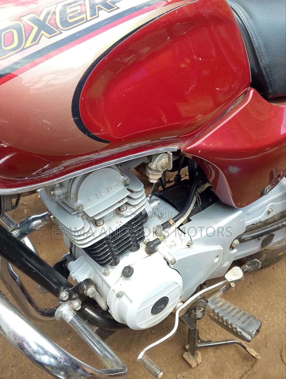 Bajaj Boxer 100 2021 Red