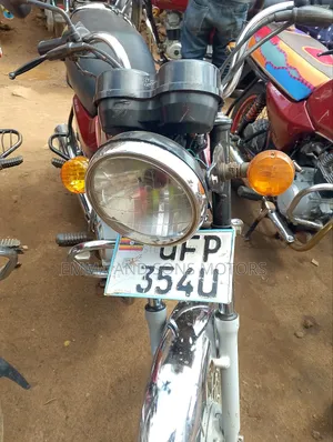 Bajaj Boxer 100 2021 Red