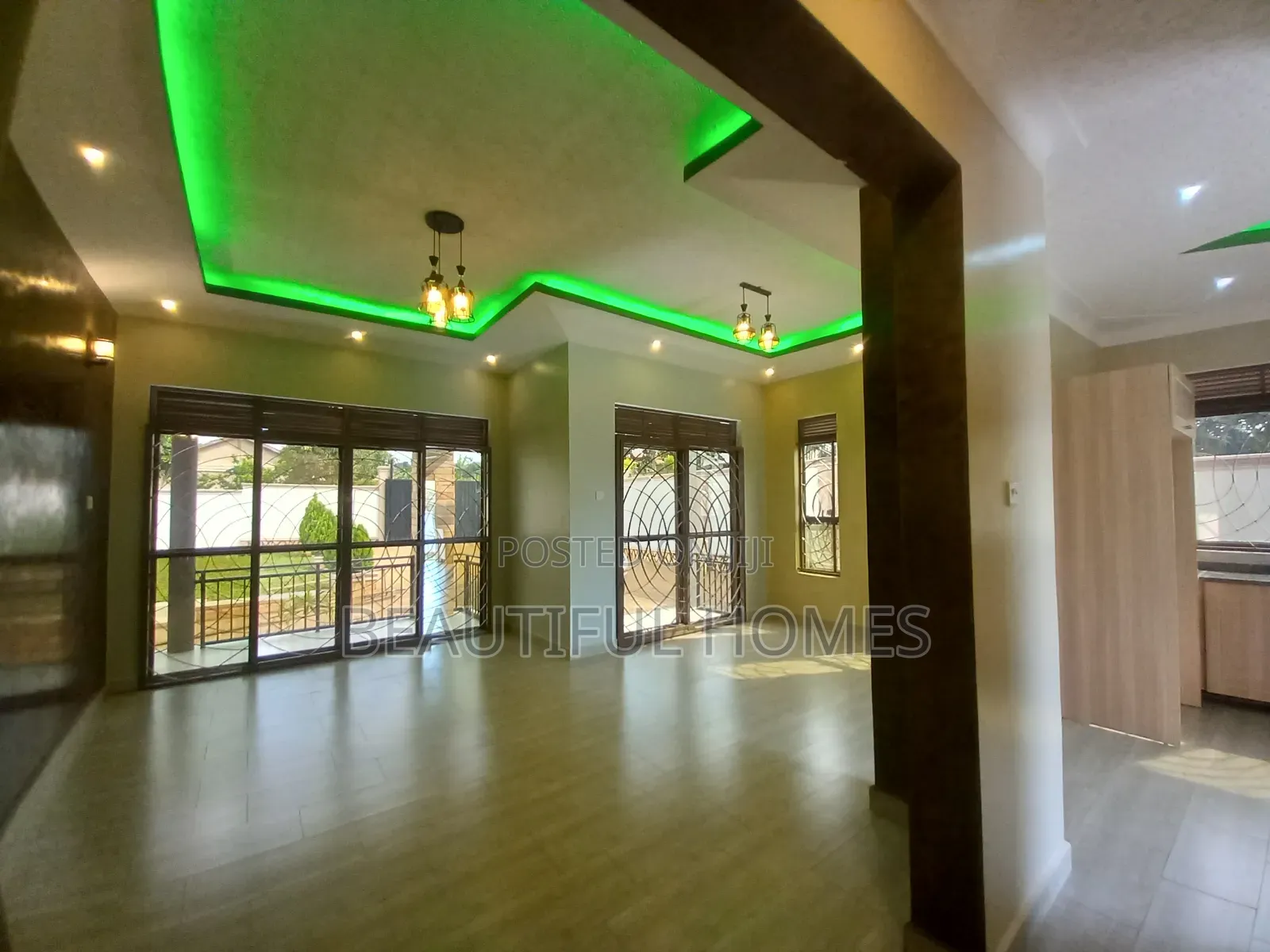 Furnished 4bdrm House in Kira for sale