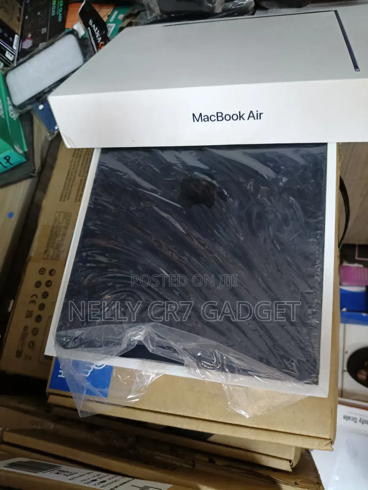 New Laptop Apple MacBook Air 8GB Apple M2 SSD 256GB