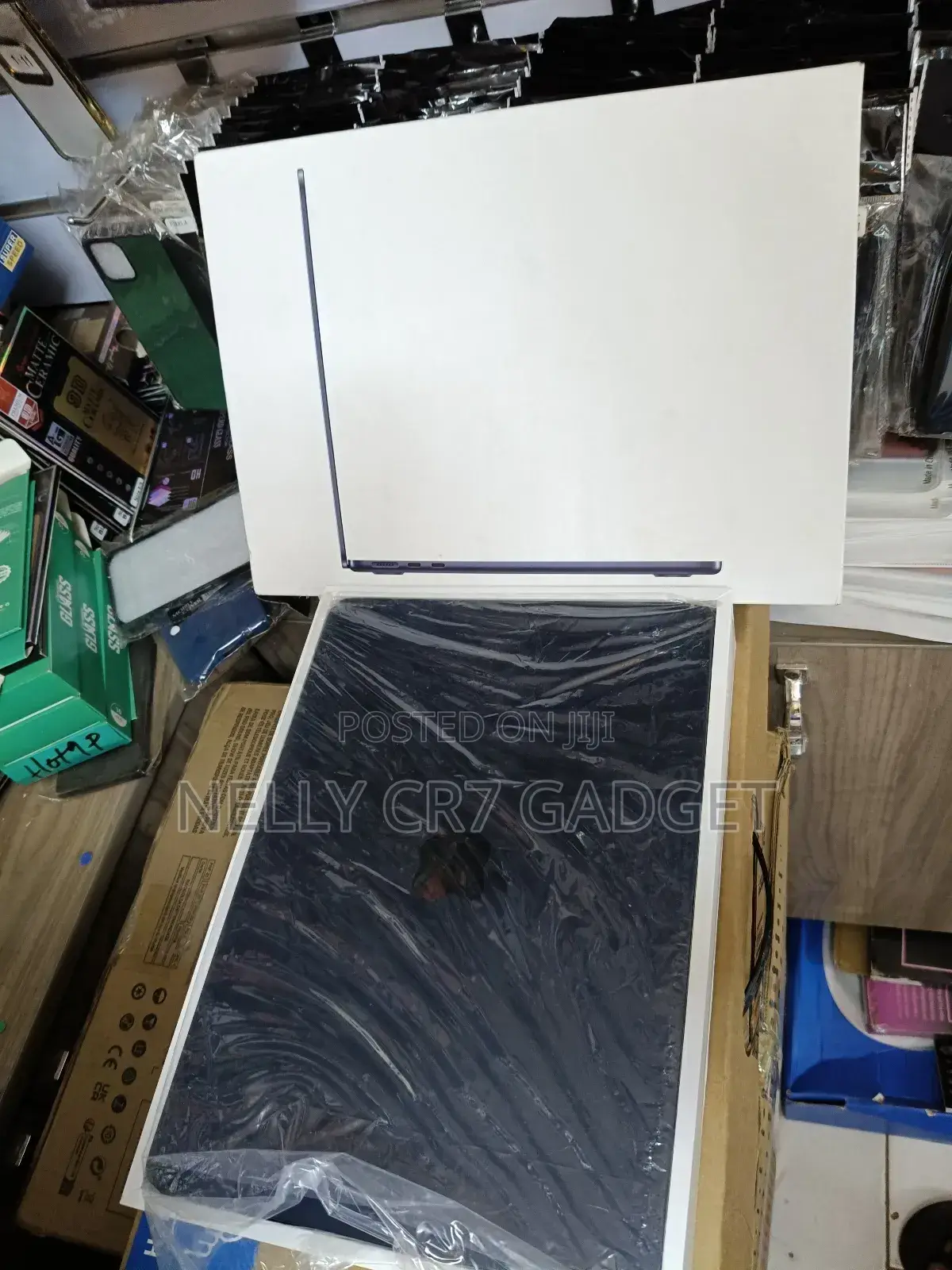 New Laptop Apple MacBook Air 8GB Apple M2 SSD 256GB