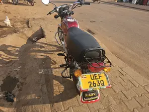 Bajaj Boxer 2017 Red