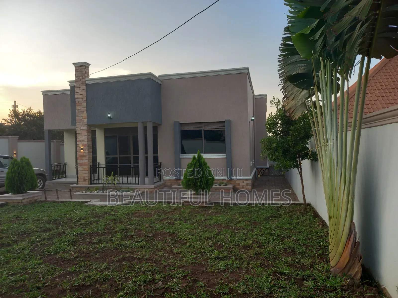 Furnished 4bdrm Bungalow in Kira for sale