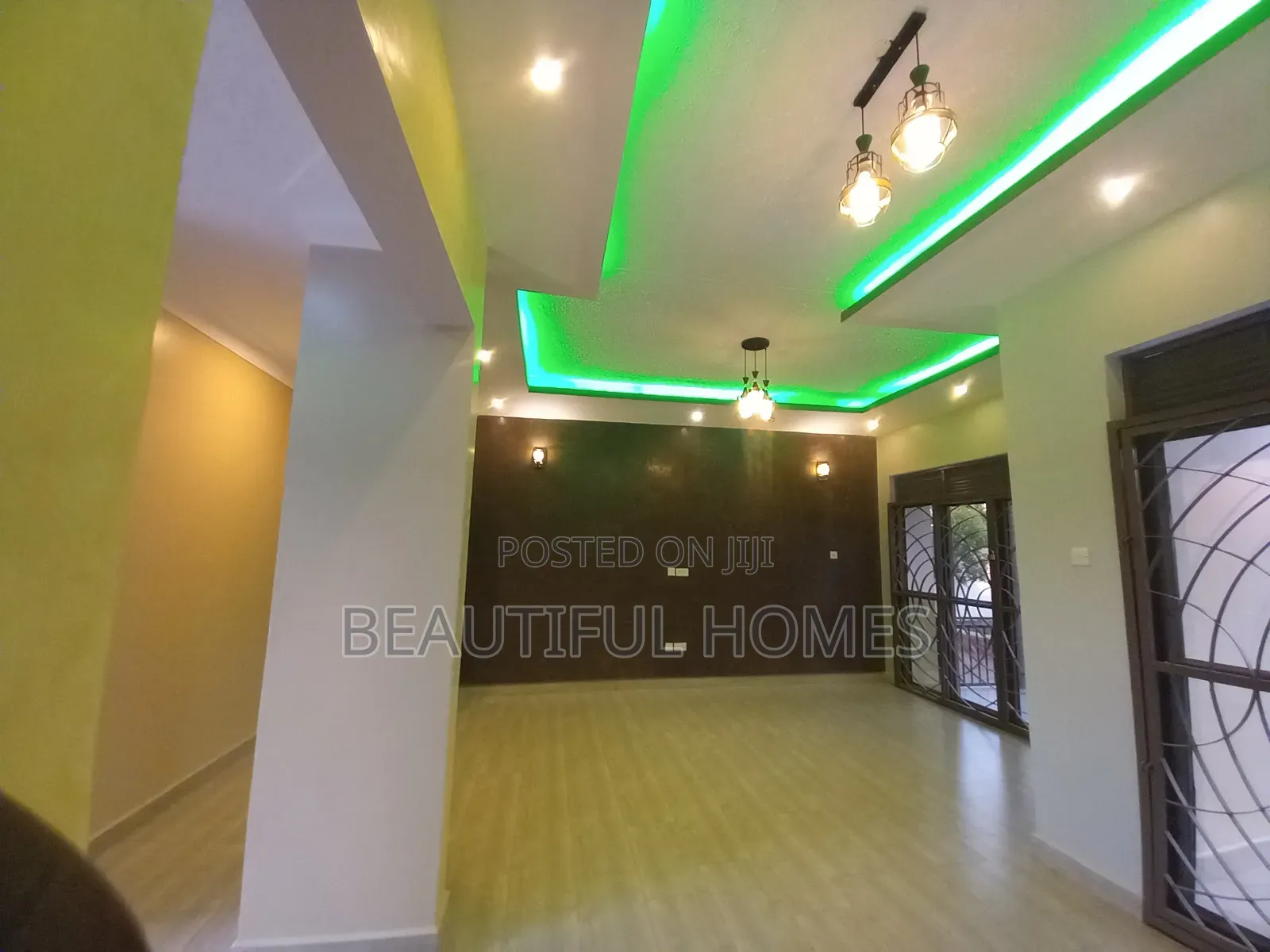 Furnished 4bdrm House in Kira for sale
