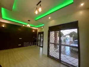 Furnished 4bdrm Villa in Kira for sale