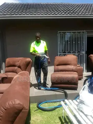 Sofa Set Cleaning