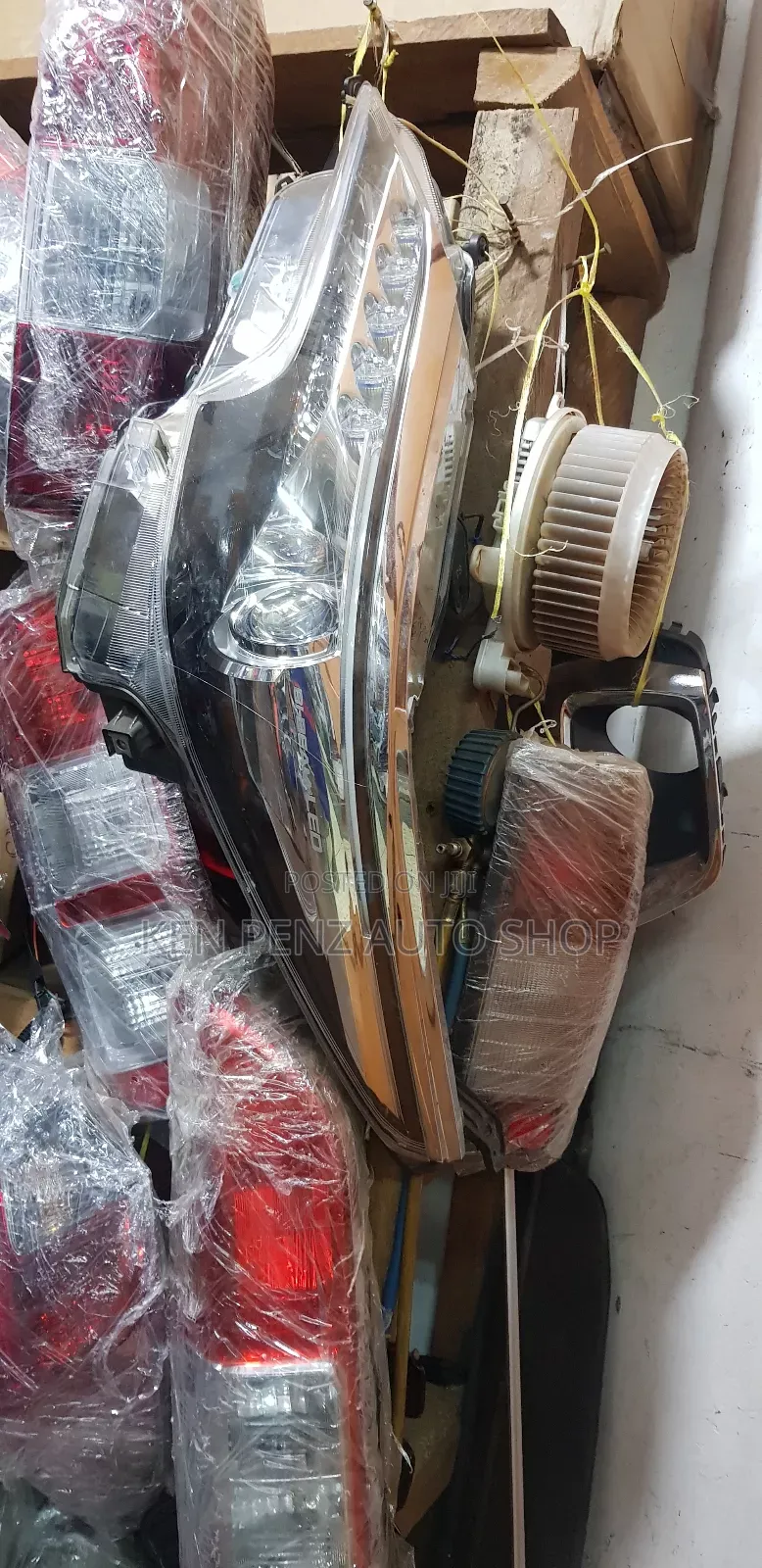 Headlamps for Toyota Fortuner 2018