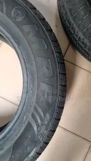 235/65r17 MRF Foreign Used Tyre