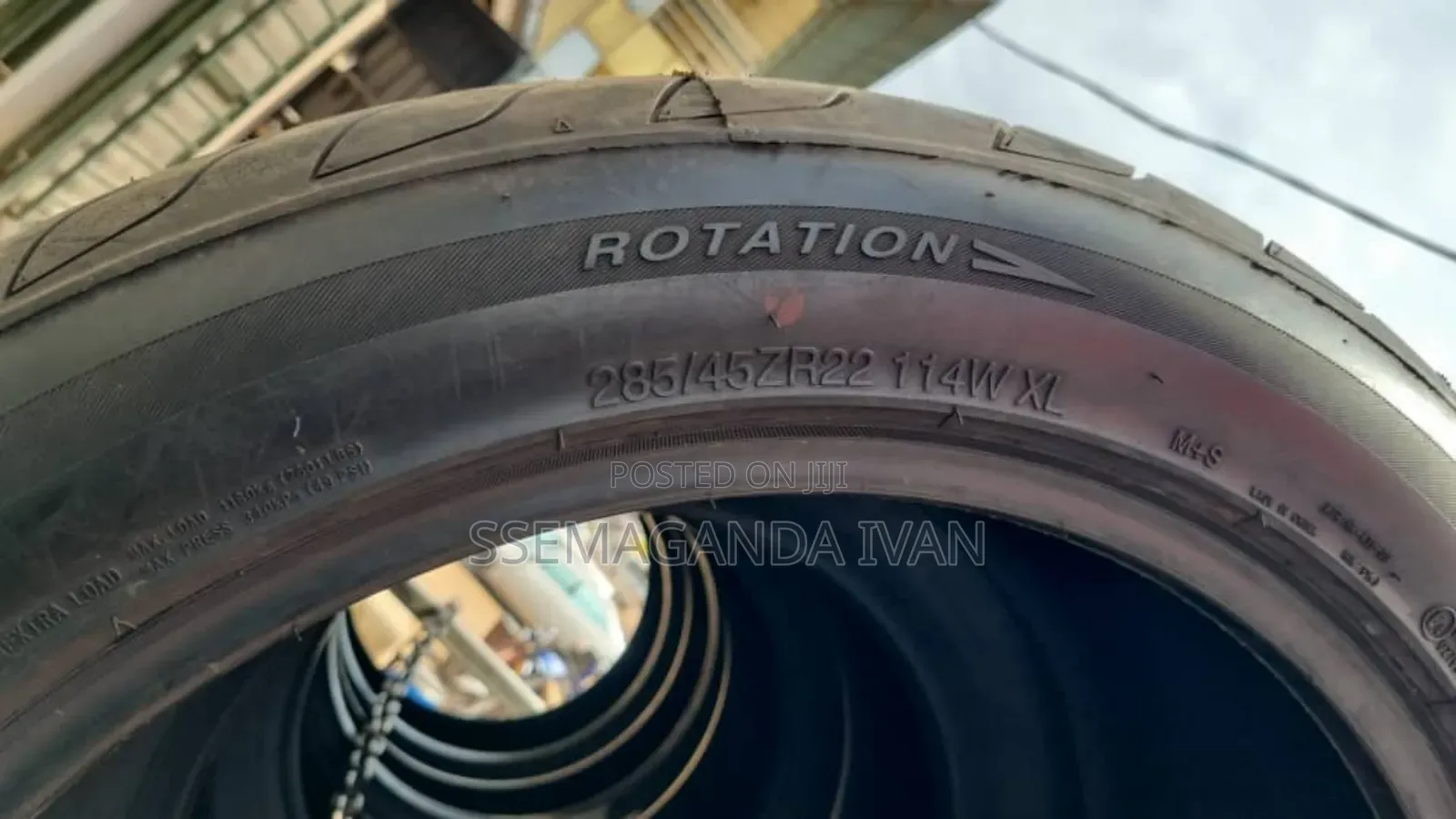 285/45r22 Tyres