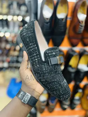 New Classic Diamond Stone Gucci Loafers in Stock