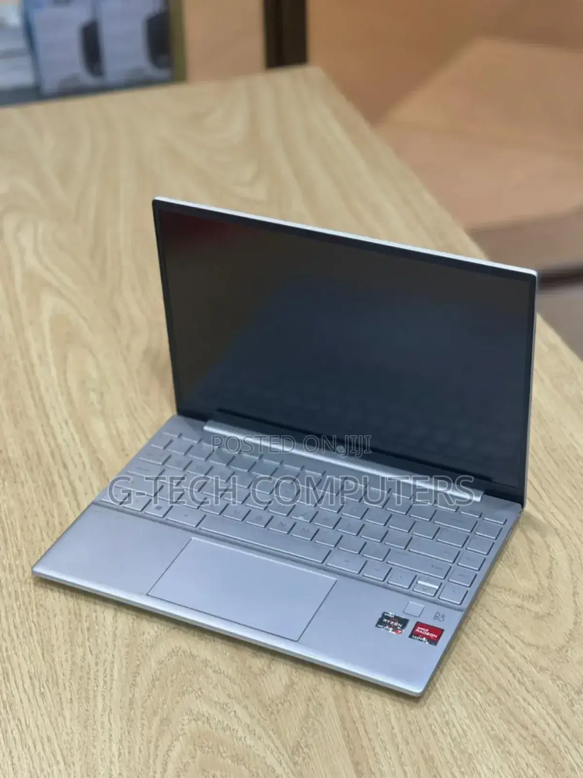 New Laptop HP Pavilion 13 16GB AMD Ryzen 7 SSD 512GB