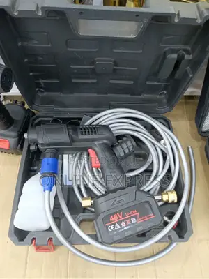 Photo - High Pressure Rechargeable Hand Car Washing Machine