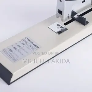 Heavy-Duty Manual Metal Desktop Stapler Machine WTH Long Arm