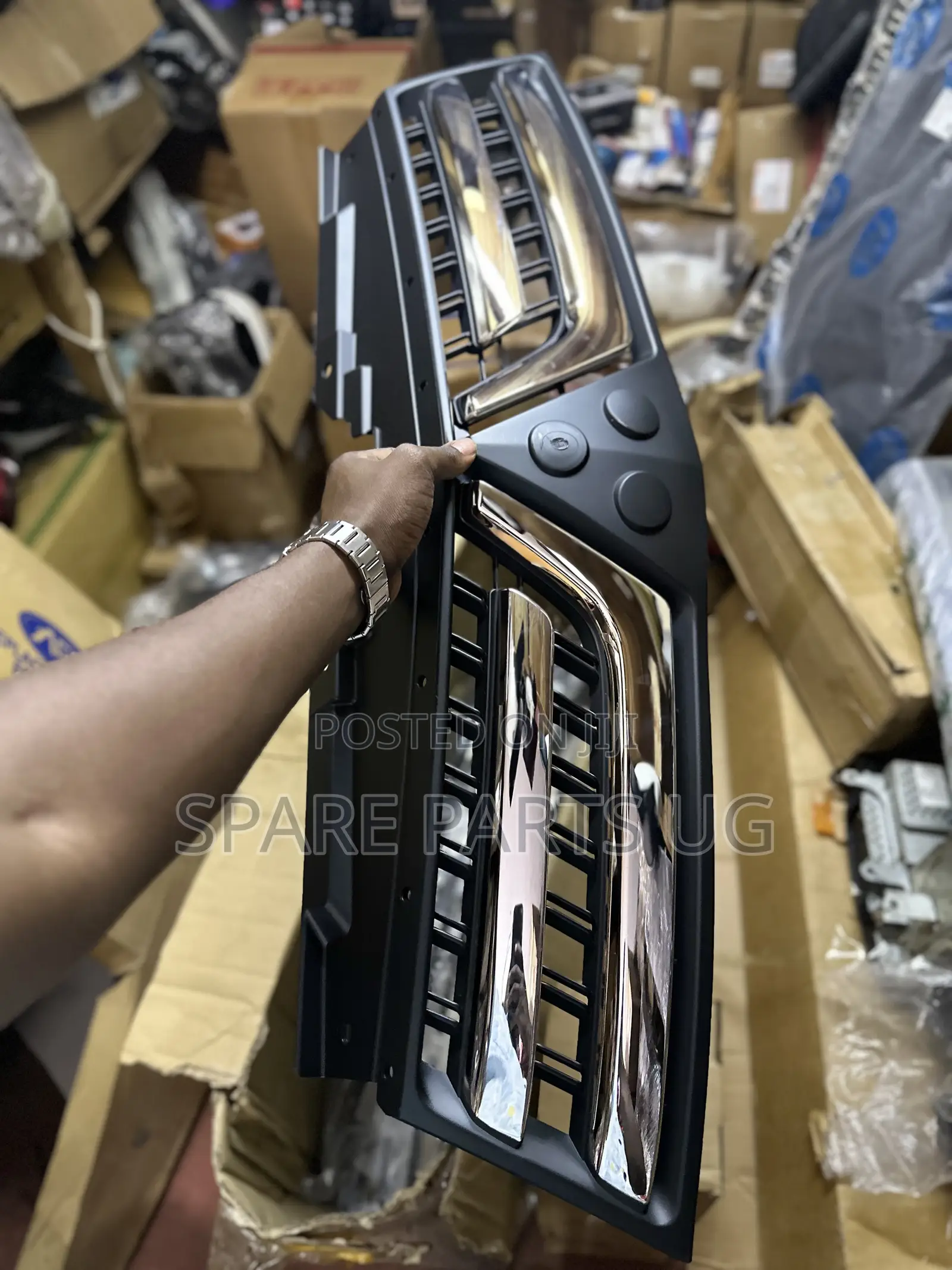 Mitsubishi L200 2014 - 2015 Grille