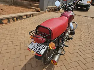 Bajaj Boxer 2023 Red