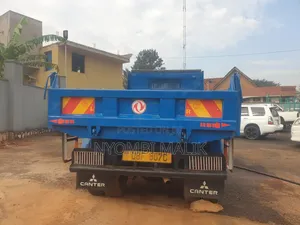 Tipper Mitsubishi Canter