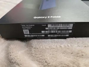 Photo - New Samsung Galaxy Z Fold6 256 GB Black