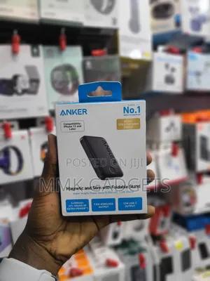Anker Magnetic and Slim