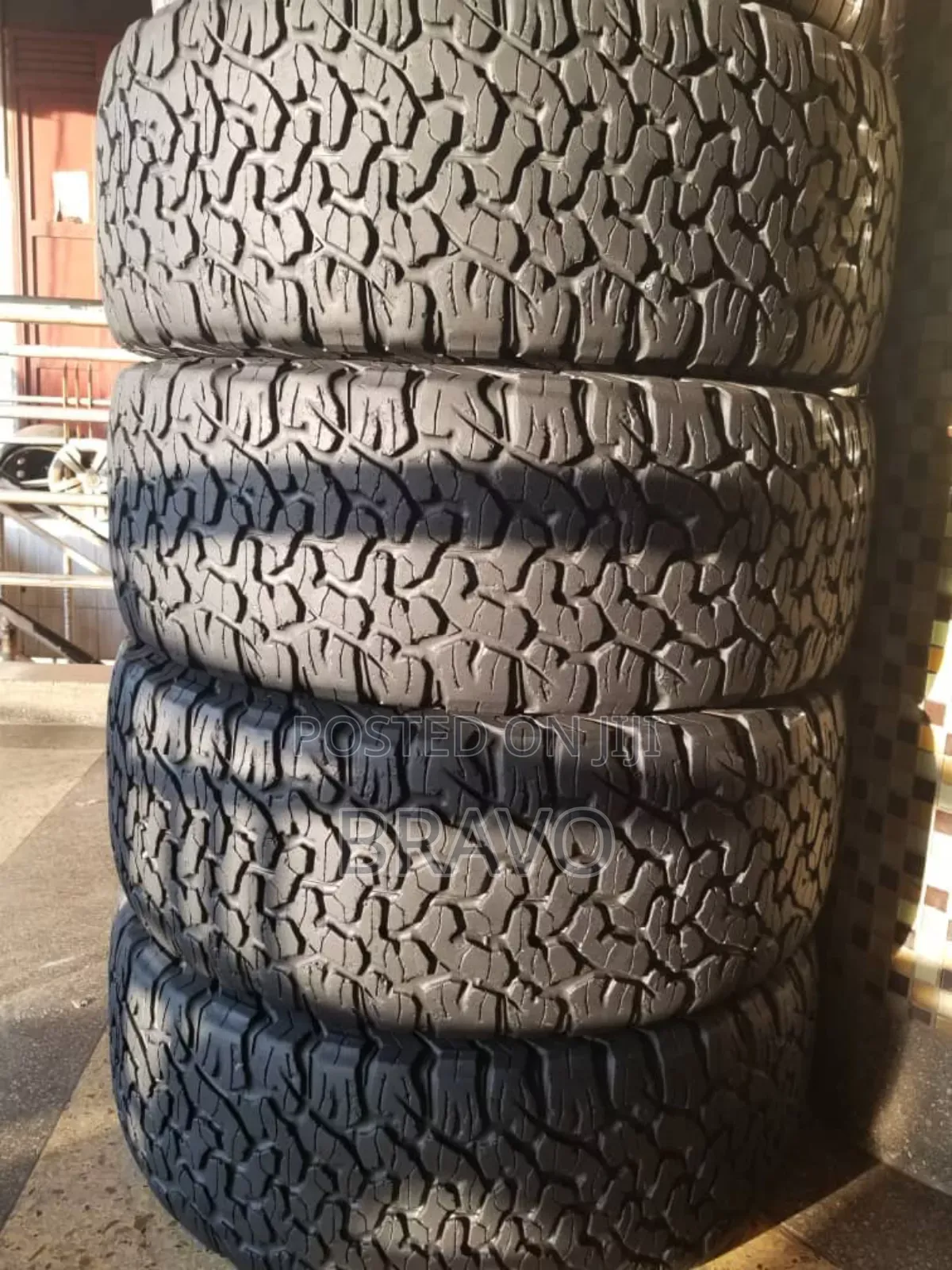 285/55r20 Goodrich in Good Condition From USA,