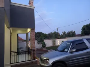 Furnished 4bdrm Bungalow in Kira for sale