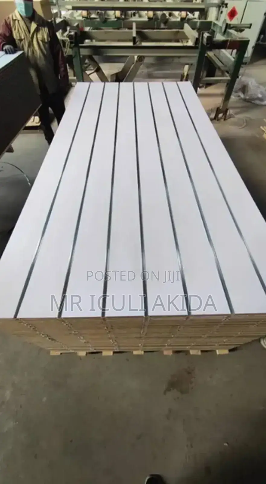 4x8ft White Full MDF Display Board WTH Aluminium Inserts
