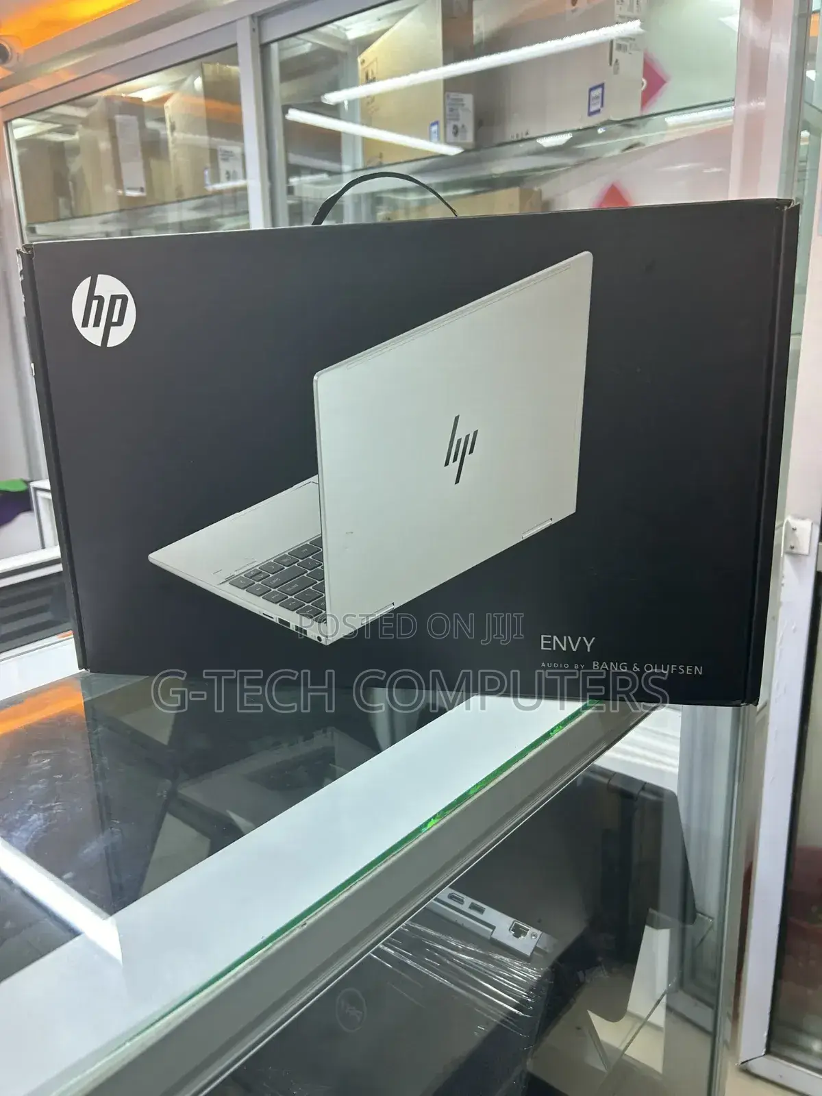 New Laptop HP Envy X360 16GB Intel Core I7 SSD 1T
