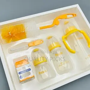 Bottle Set of 3 Bottles 240ml, 150ml, 75ml 2 Cleaning Set
