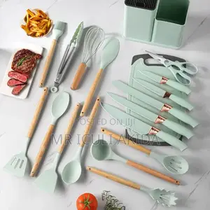 19pc Silicone Kitchen Set WTH Wooden Handle Chopping Board
