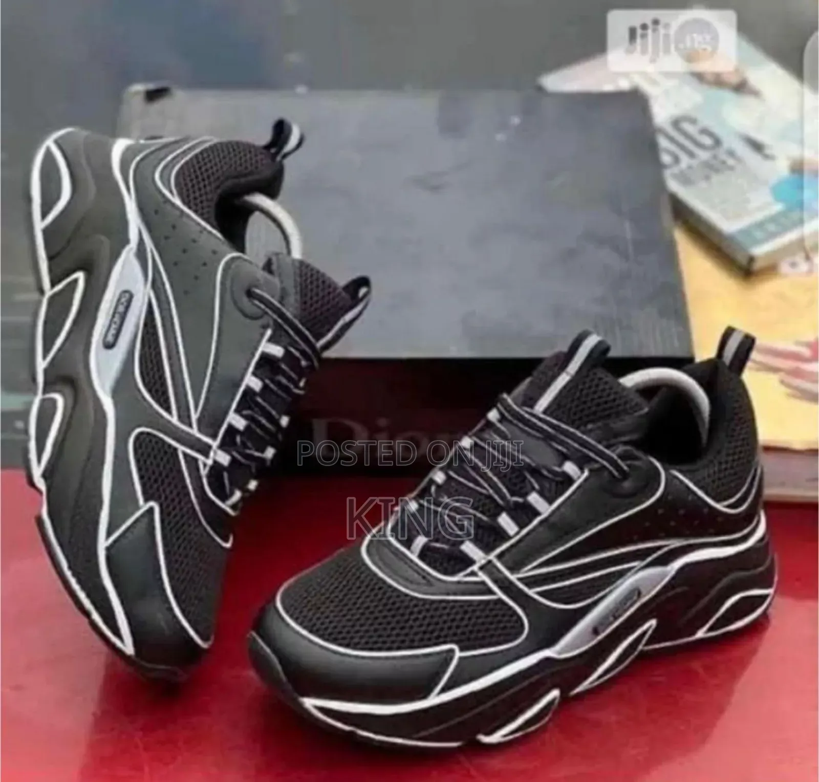 Classic Trending Sneakers Real