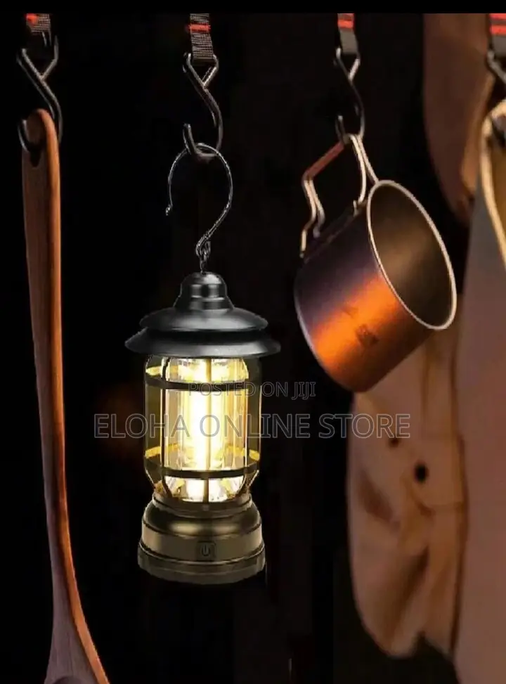 Multifunctional Portable Retro Style Outdoor Camping Lamp