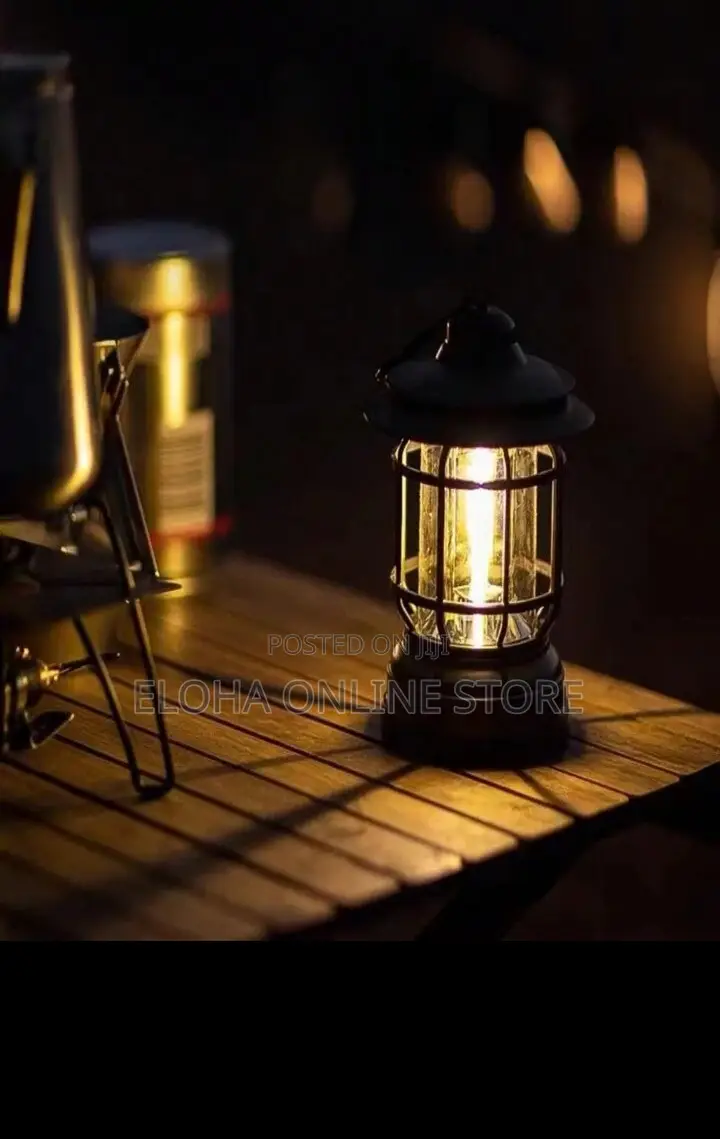 Multifunctional Portable Retro Style Outdoor Camping Lamp