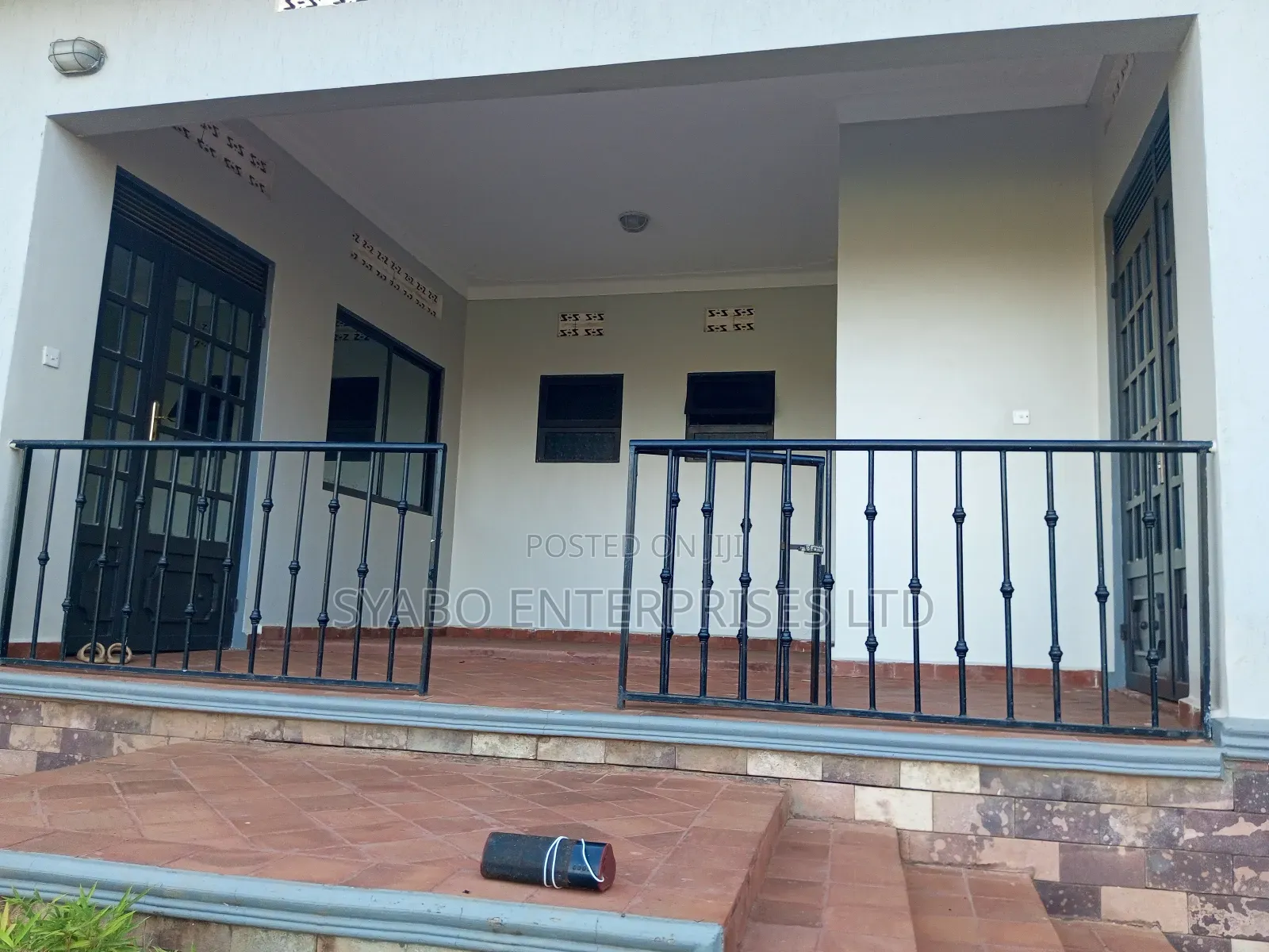 4bdrm Duplex in Mukono Town for sale