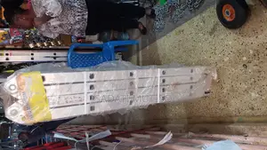 Photo - Folding Ladders 6.5m / 6steps