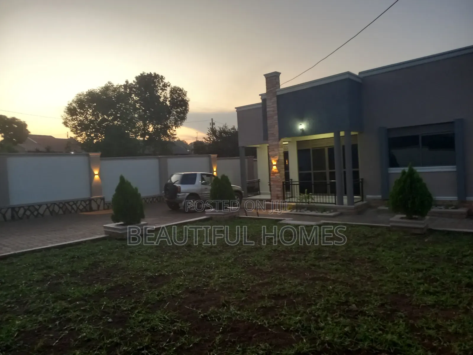 Furnished 4bdrm House in Kira for sale