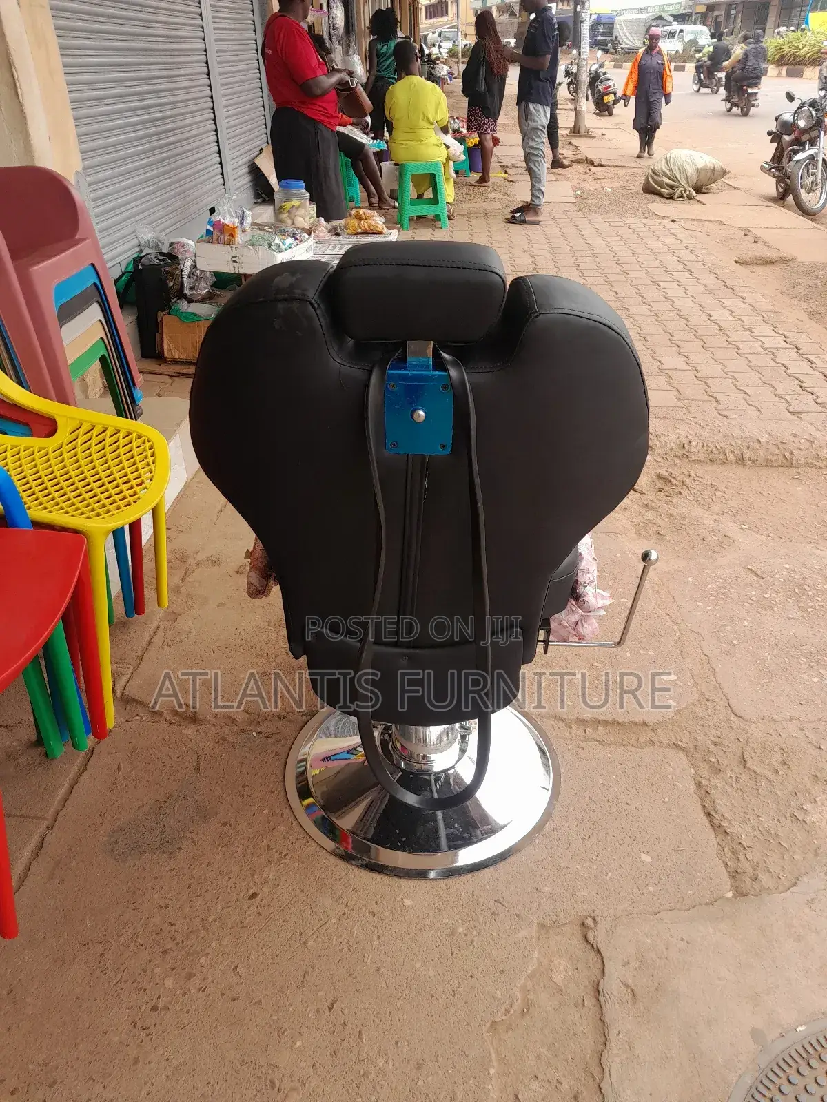 Classic Number One Barber Chair