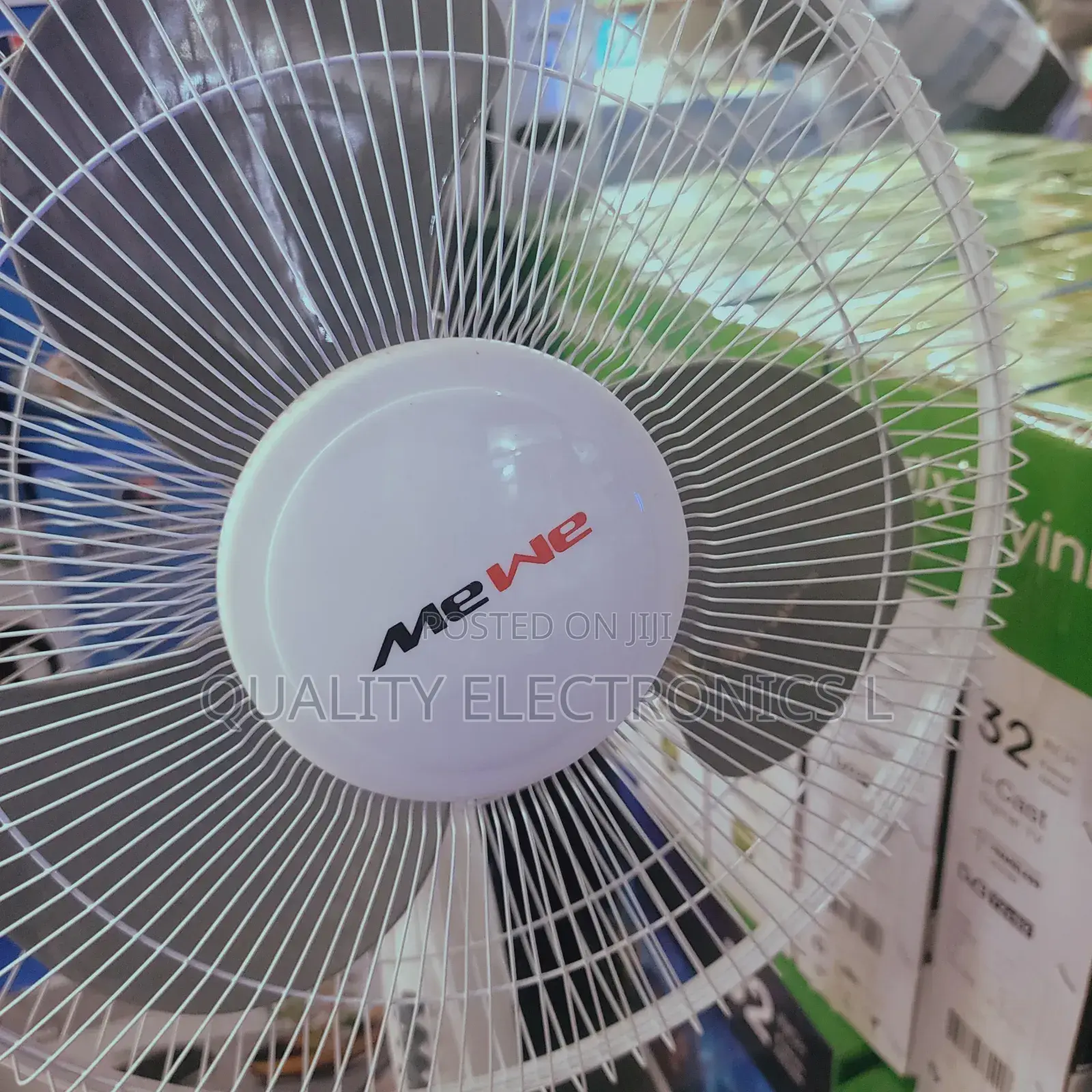 Mewe Stand Fan