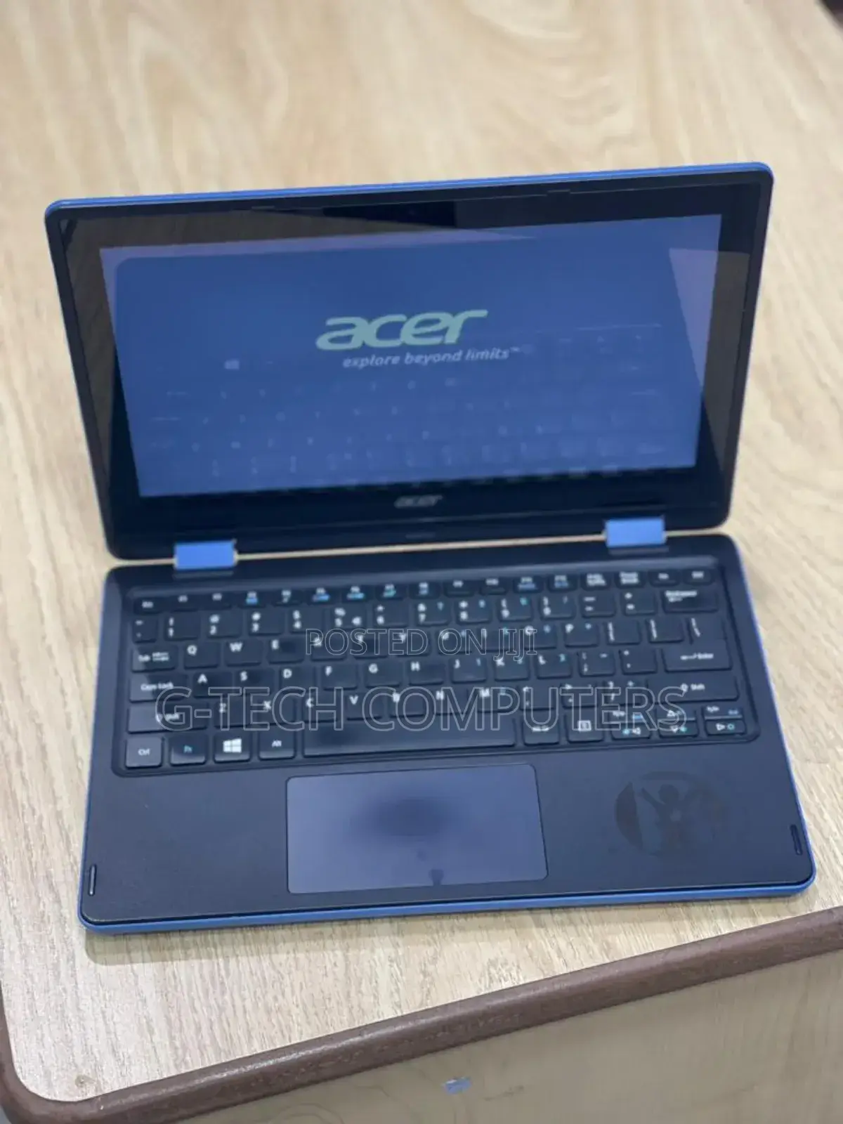 New Laptop Acer Aspire R3-131t 8GB Intel Core I5 HDD 500GB