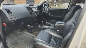Toyota Land Cruiser Prado 2018 Black