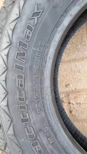 215/70r16 Kapsen Tyres