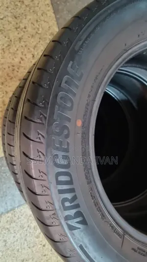 225/65r17 Foreign Used Bridgestone Made in Japan