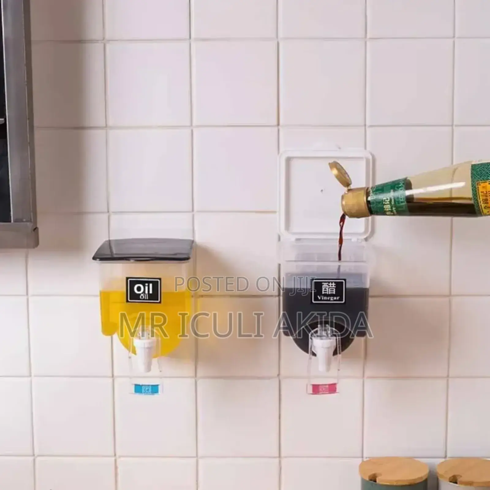 Kitchen Oil/Vinegar/Soy Sauce Wall Mounted Dispenser Jar
