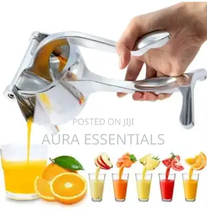 Metallic Fruit Juice Squeezer