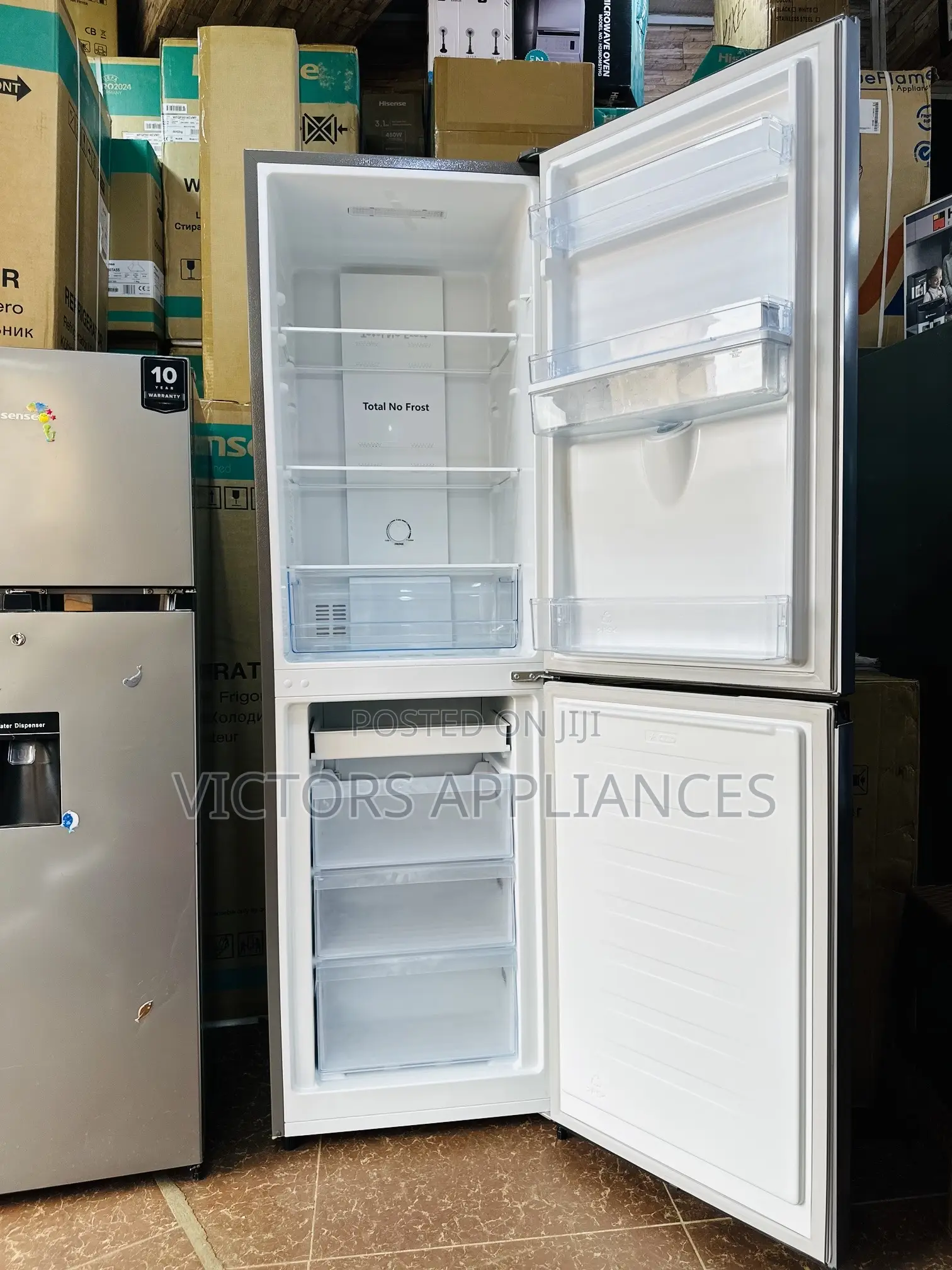 Hisense 330L Frost Free Refrigerator