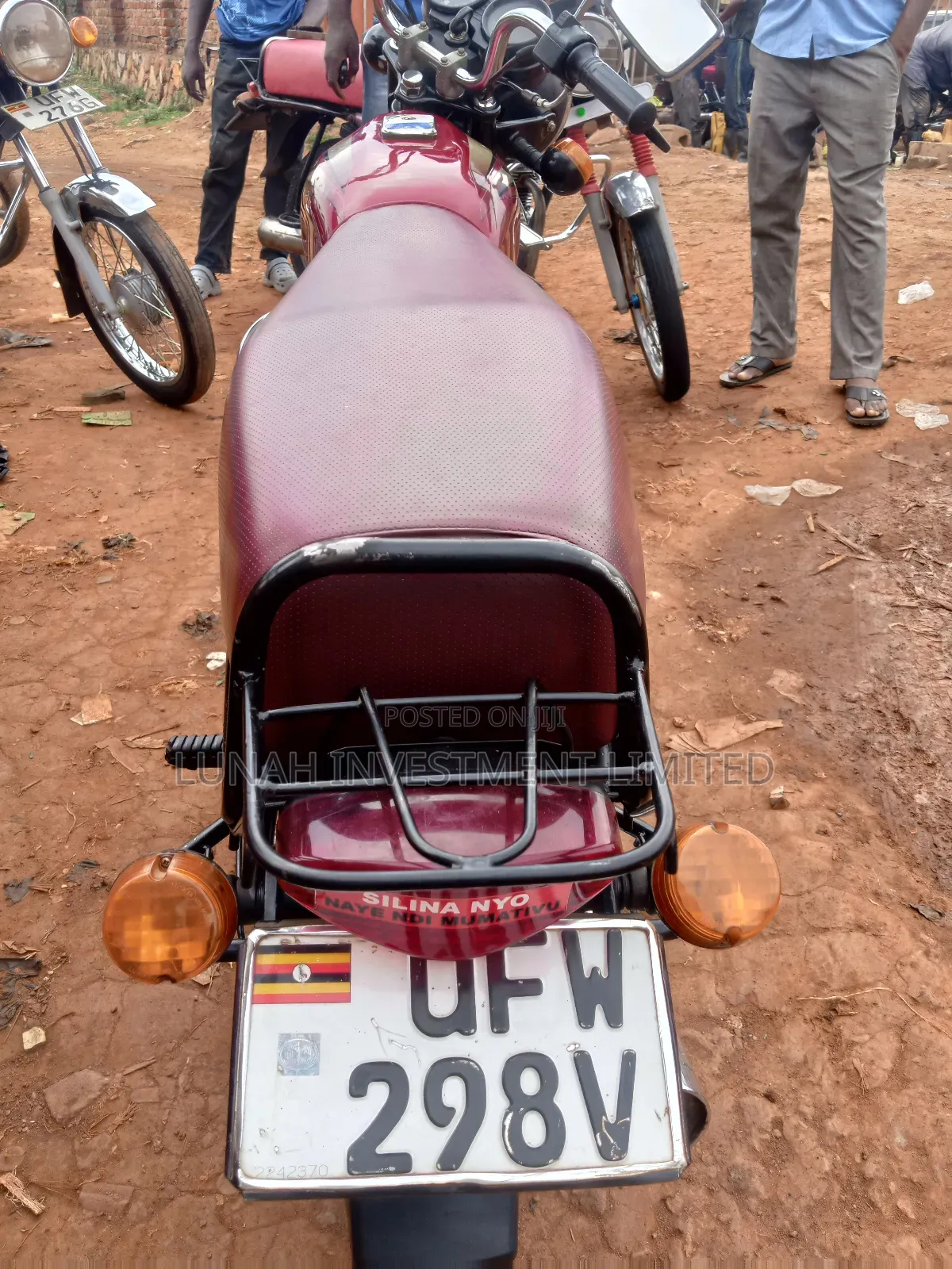 Bajaj Boxer 2024 Red