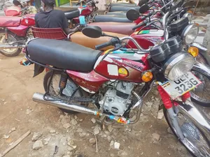 Bajaj Boxer 2019 Red
