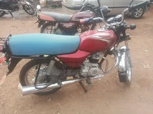 Bajaj Boxer 2020 Red