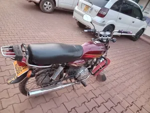 Yamaha Crux 2017 Brown