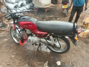 Bajaj Boxer 2021 Red