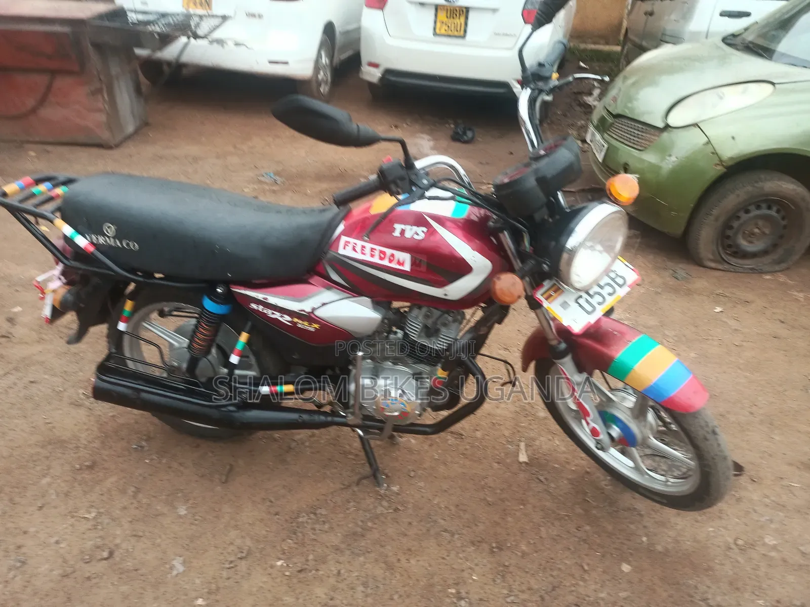 TVS HLX 125 2022 Red