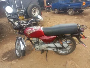 Bajaj Boxer 2022 Red